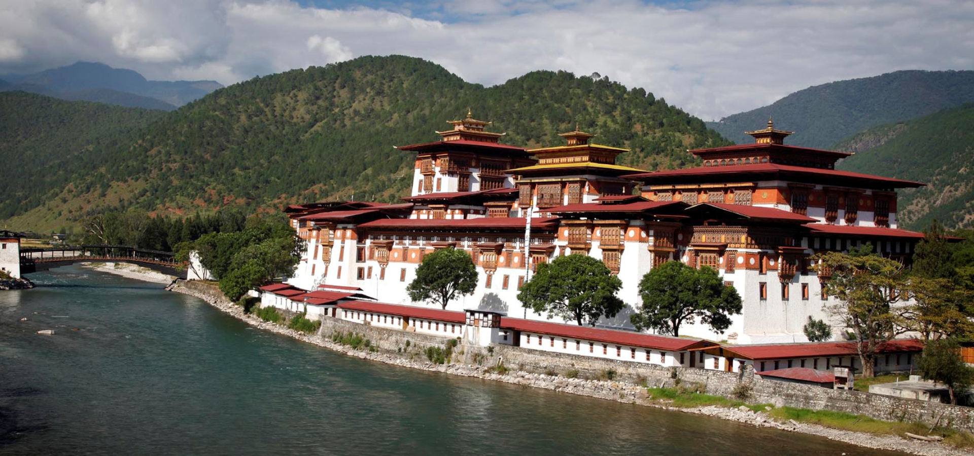 glimpse of drukyul, bhutan tour packages
